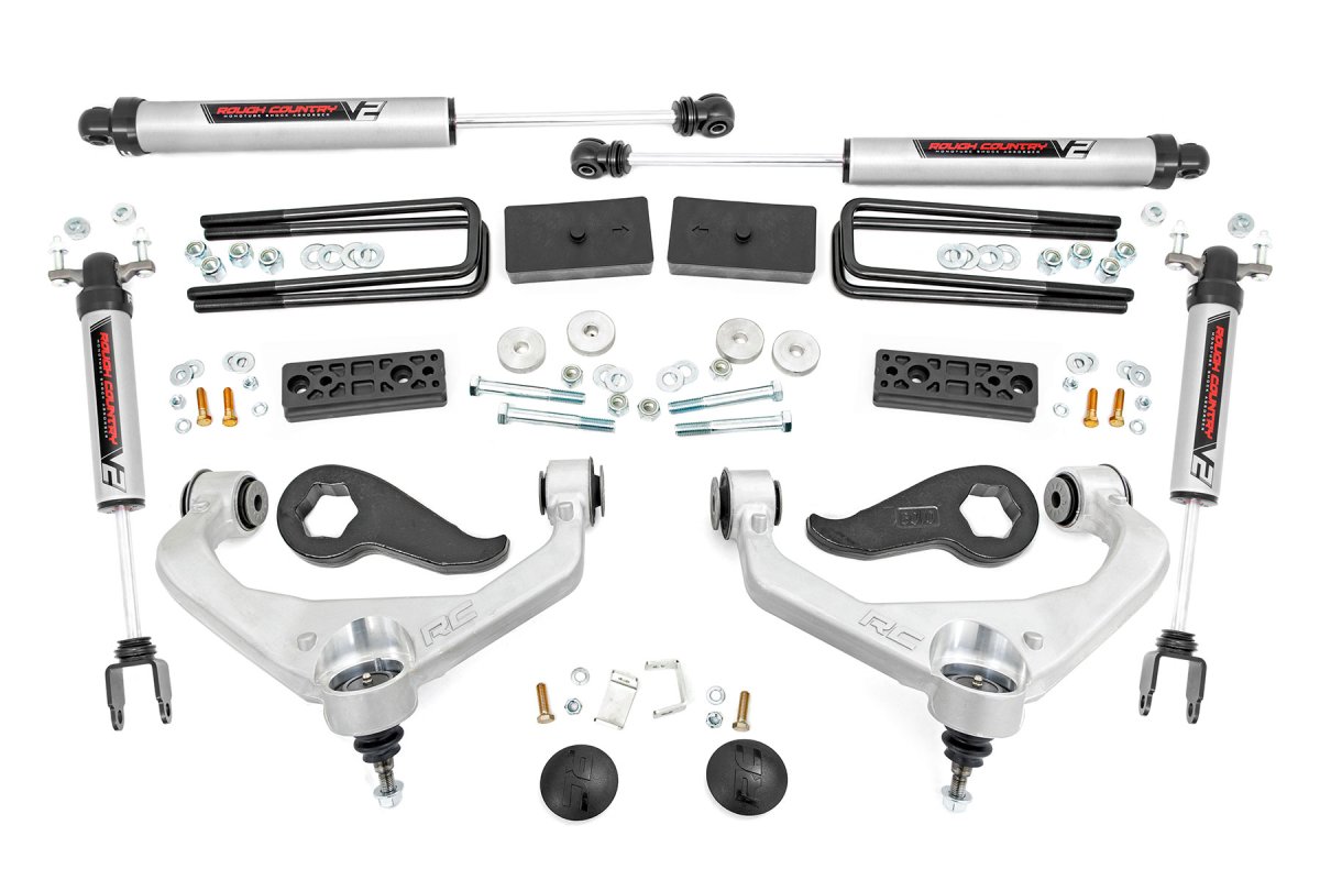 GMC Sierra 2500 HD Suspension Lift Kit - Front + Rear - Rough Country - 3 Inch Lift Kit with UCAs and Overloads - '20-'24